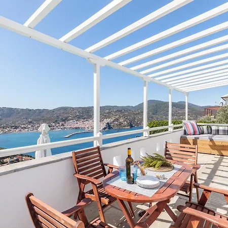 Metochi Skopelos Town